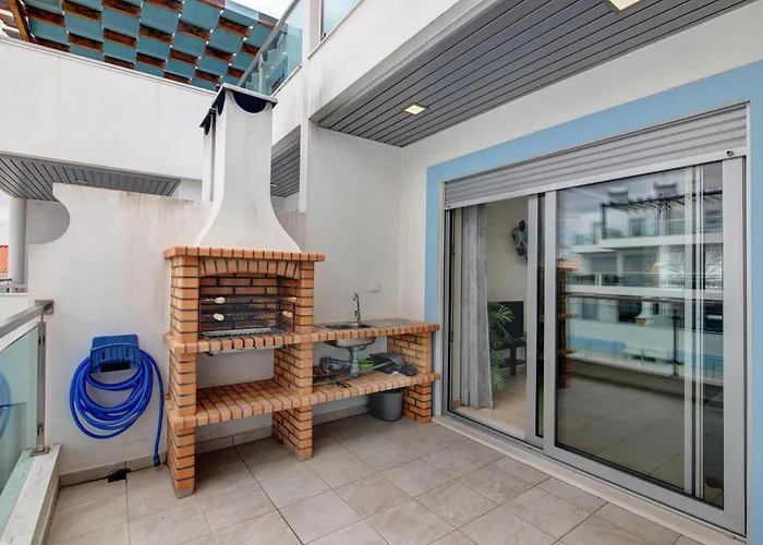 Numar A E Appartement *