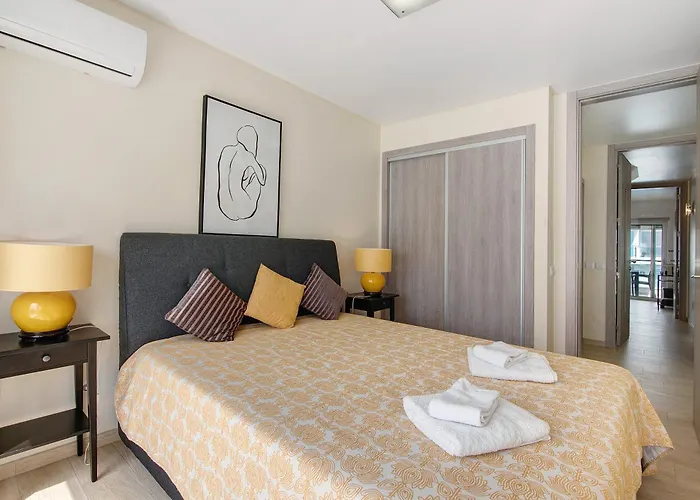 Numar A E Appartement *